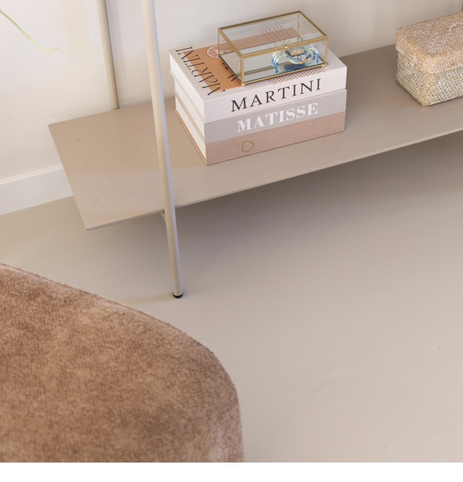 gietvloer over tegels